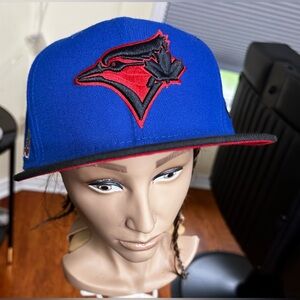 GORGEOUS BLUE JAYS CAP!!!